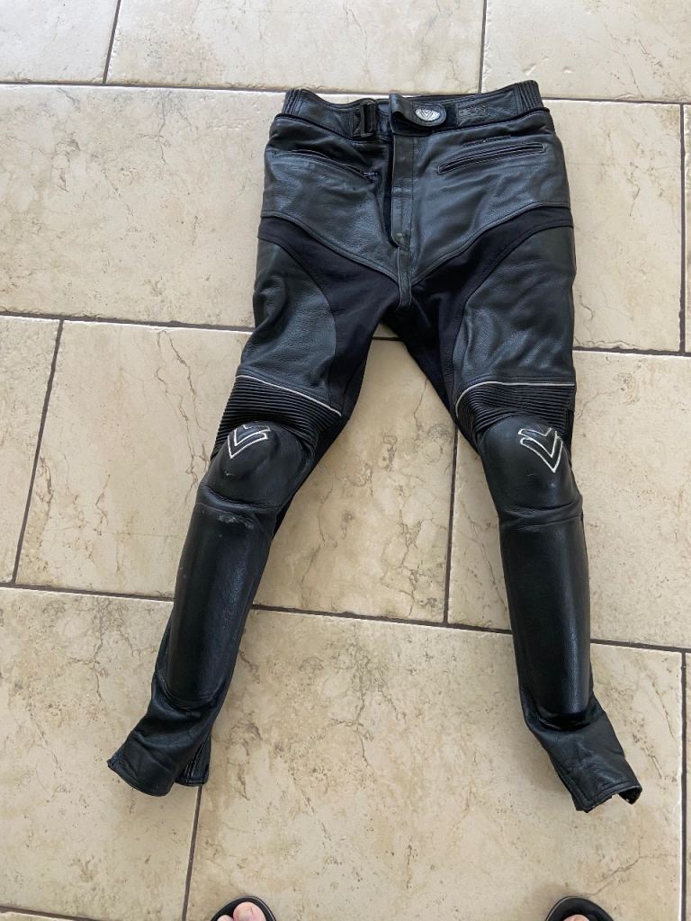Frank Thomas leathers 
