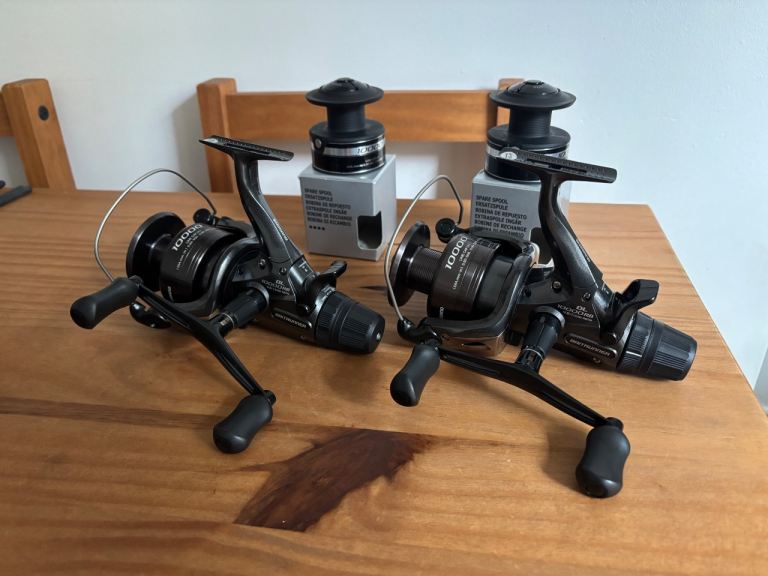 Shimano DL 10000RB bait runner reels x2 - mint condition 