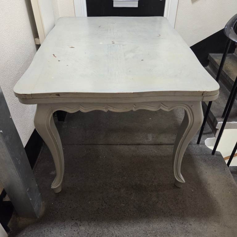 Solid wood table and 5 chairs