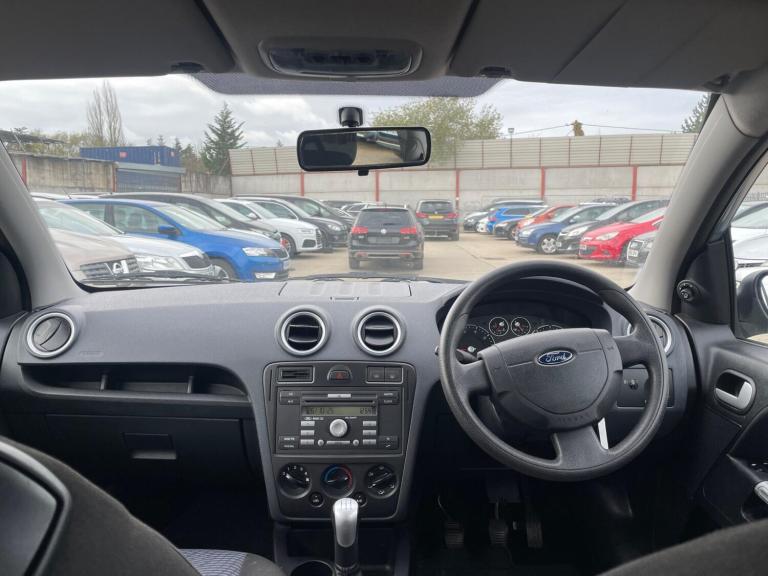 2006 Ford Fusion 1.6 Zetec Climate 5dr HATCHBACK Petrol Manual