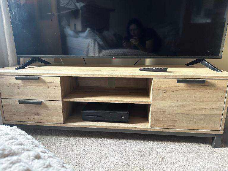 Next bronx tv stand 