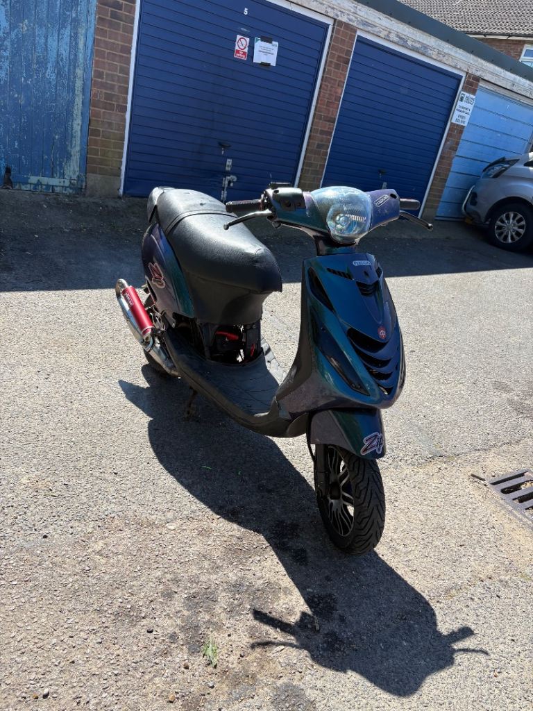 Piaggio, ZIP, 2004, 49 (cc)