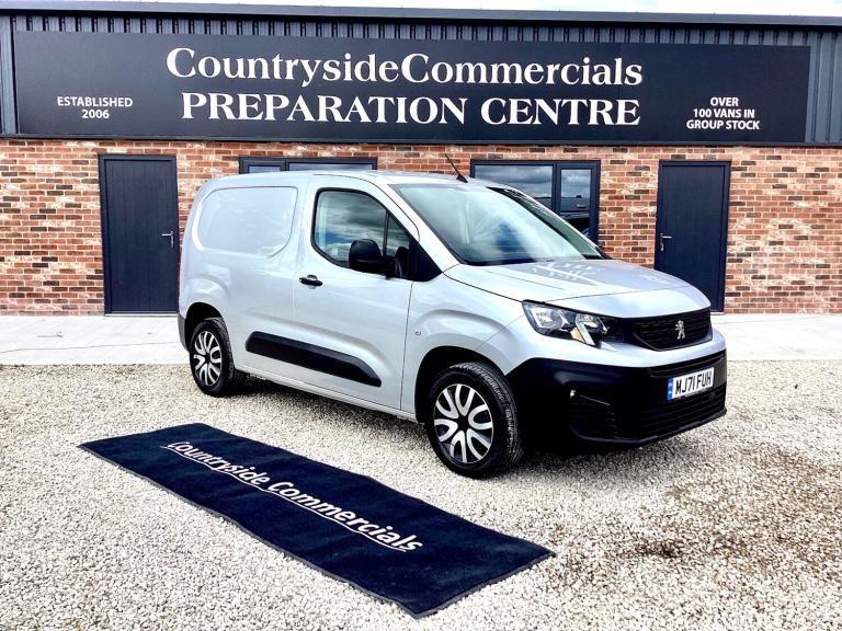 2021 Peugeot Partner 1.5HDI 100BHP PROFESSIONAL PREMIUM VAN / SILVER / ONE OWNER / TOP SPEC VAN P...
