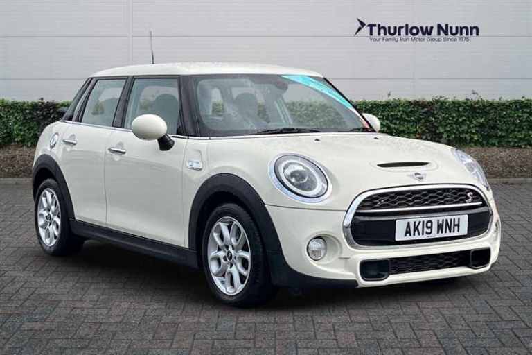 2019 MINI Hatch 2.0 Cooper S Classic II 5dr Auto HATCHBACK PETROL Automatic