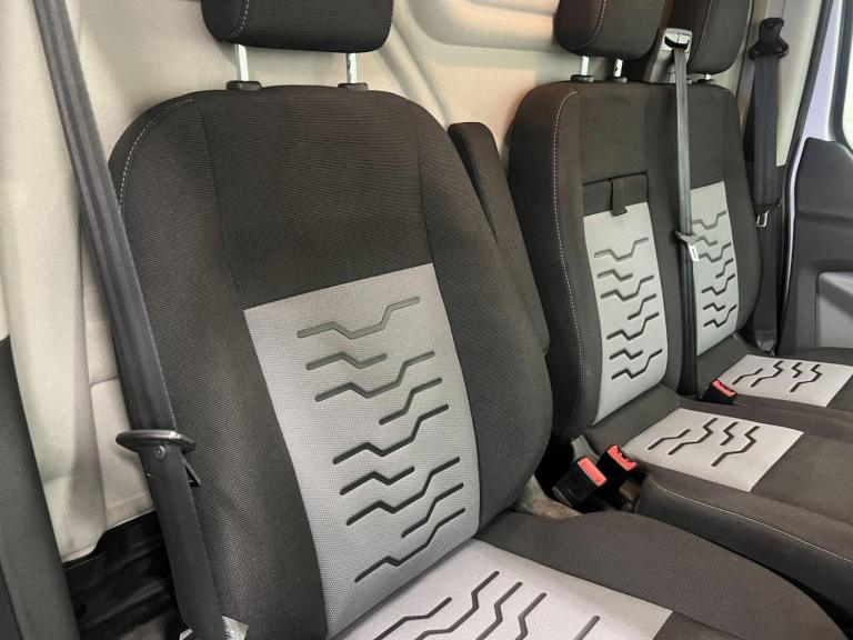 2017 Ford Transit Custom Transit Custom 2.0 TDCi 290 Limited Panel Van 5dr Diesel Manual L2 H1 (1...