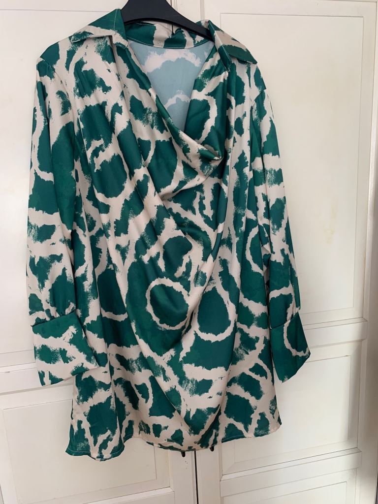 Lady’s dress shirt