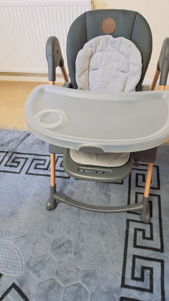 Maxi Cosi Highchair 