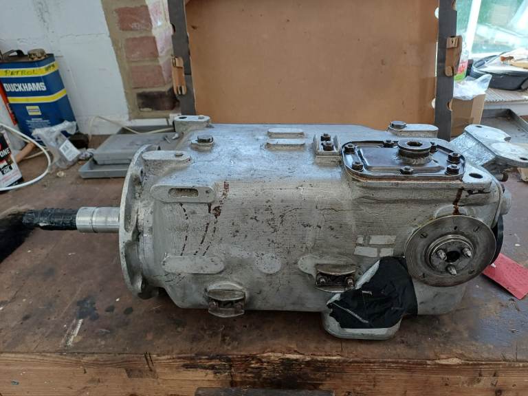 Bentley MkVI manual gearbox suitable for 1945-55 models fitted with manual gearbox.