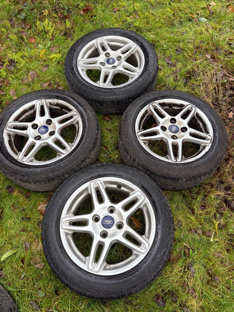15” 4x108 Ford fiesta zetec ecoboost spoke alloy wheels alloys with tyres Mk8