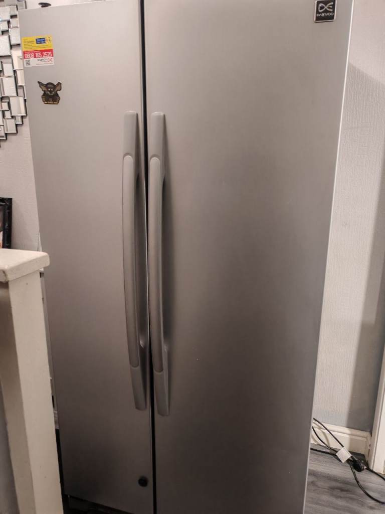Daewoo American fridge freezer