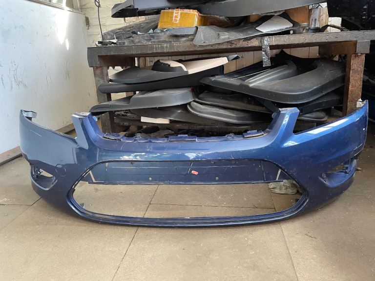 FORD FOCUS FRONT BUMPER (2008-2012) 