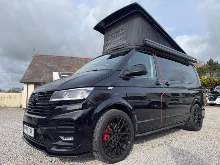 Volkswagen Transporter 4 Motion - Auto - Huge Spec Base Van - Platinum Wave Conv