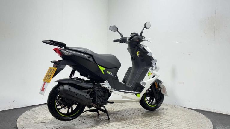 Peugeot Speedfight 4 LC 2021 16K RUNNING PROJECT BIKE SCOOTER 125CC