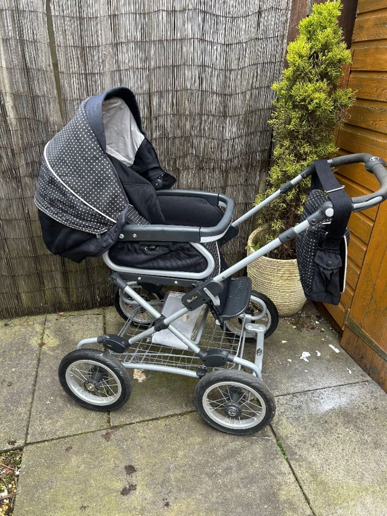 Silver Cross Pram 