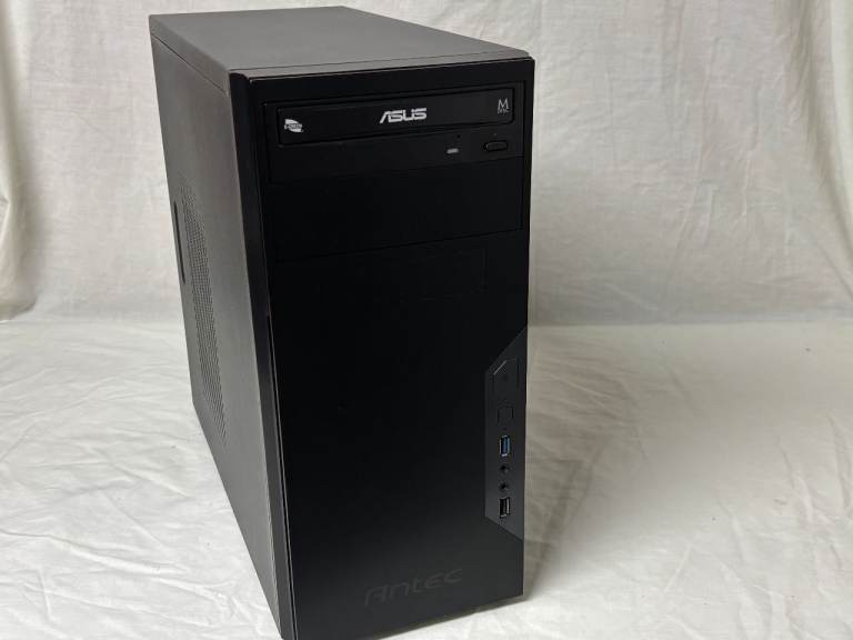Intel Core i3-9100 Desktop Computer – 16GB RAM, 240GB SSD, Windows 11, Keyboard and Mouse