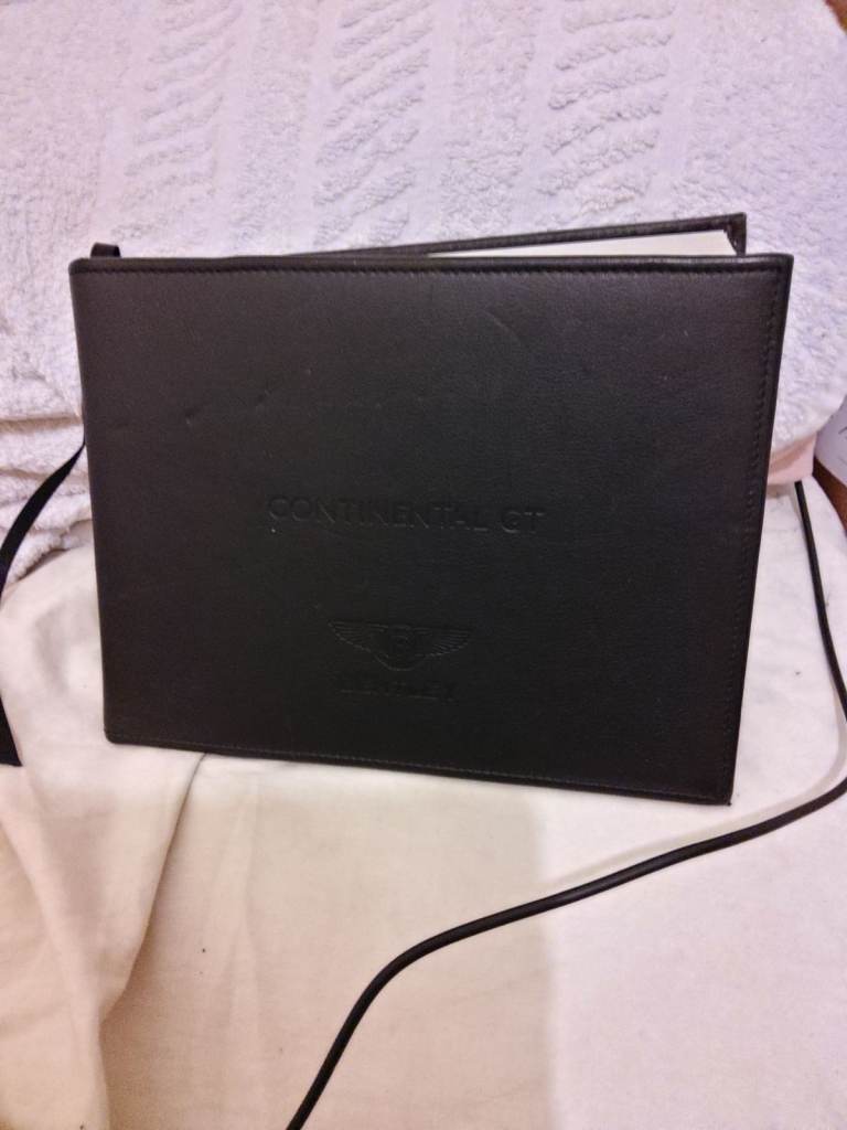 Bentley manual/book/pack