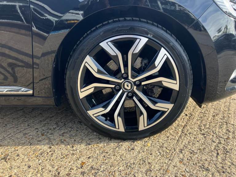 2022 Renault Clio 1.6 E-TECH Hybrid 140 SE Edition 5dr Auto Hatchback PETROL/ELECTRIC Automatic