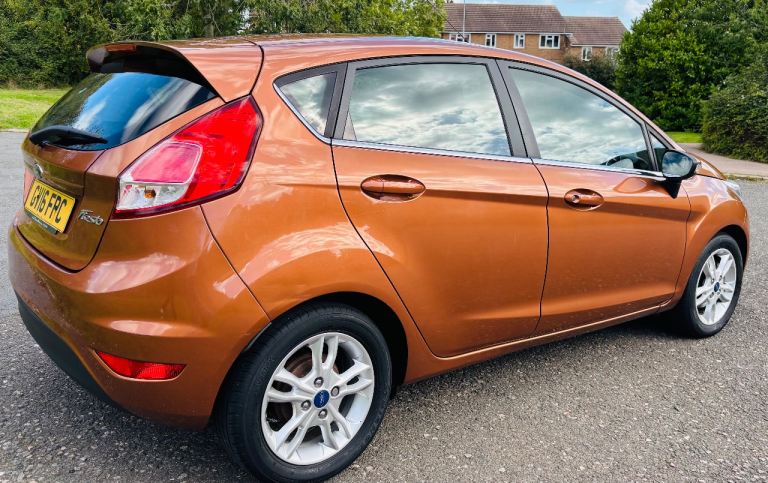 Ford, FIESTA, Hatchback, 2016, Manual, 1498 (cc), 5 doors