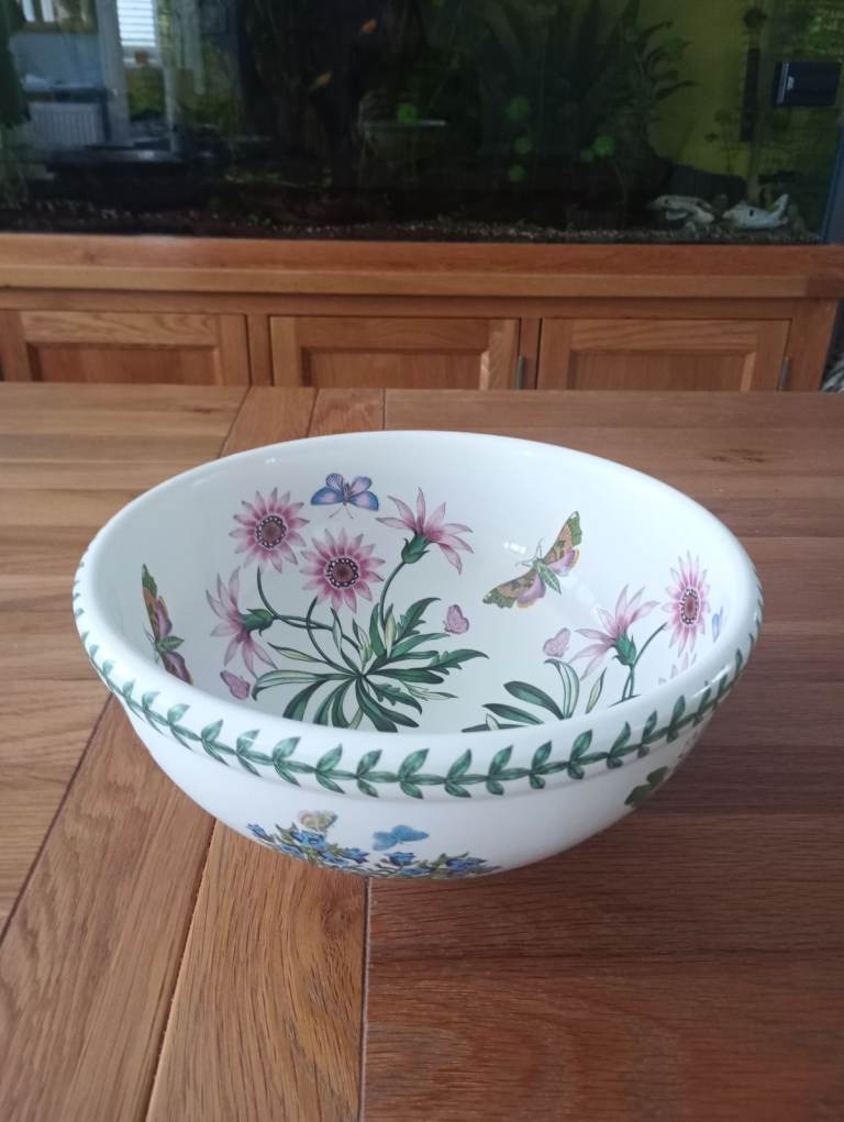 The Botanical Garden Portmeirian bowl