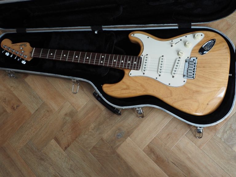 Fender American Standard Stratocaster Natural Ash 1993. Mint