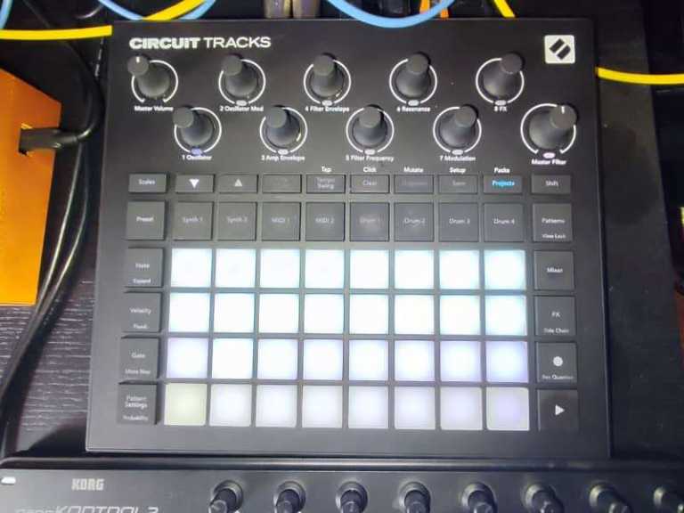 Novation Circuit Tracks  Good Condition