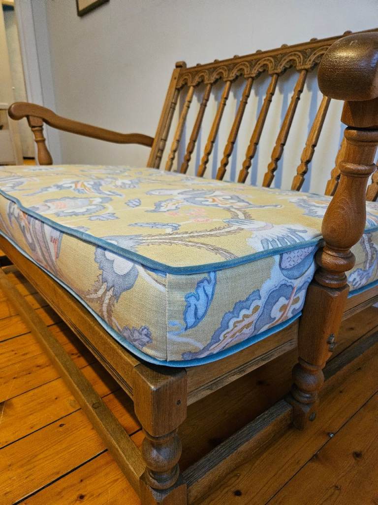 Ercol Colonial sytle