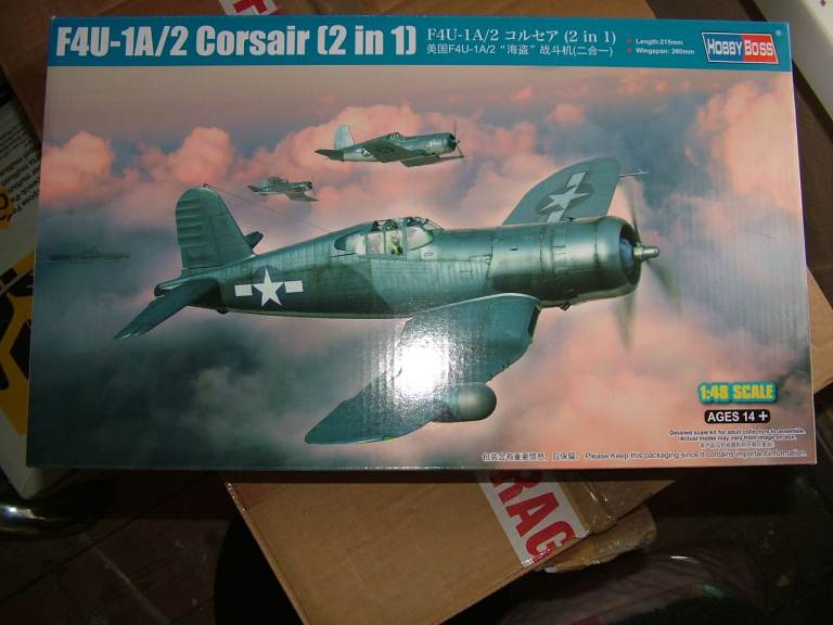 HOBBYBOSS 1.48 81788F4U-1A/2 CORSAIR (2 IN1) BOX