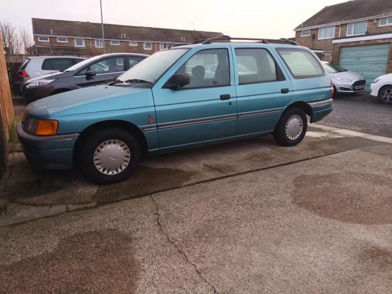 Ford, ESCORT, Estate, 1991, Manual, 1596 (cc), 5 doors