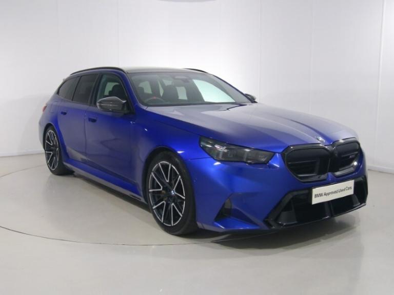 BMW M5 5dr DCT