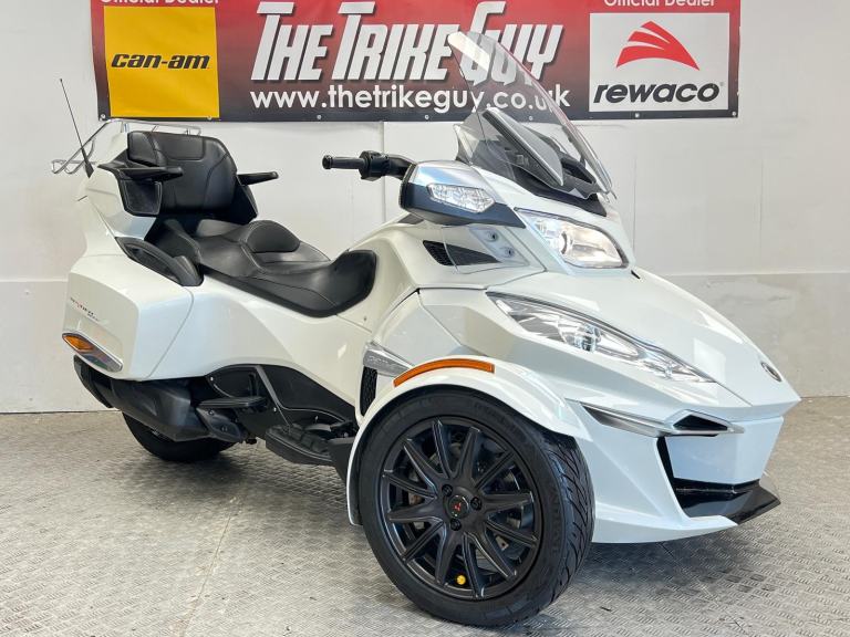 2018 CAN-AM SPYDER RT S SEMI AUTOMATIC TRIKE 