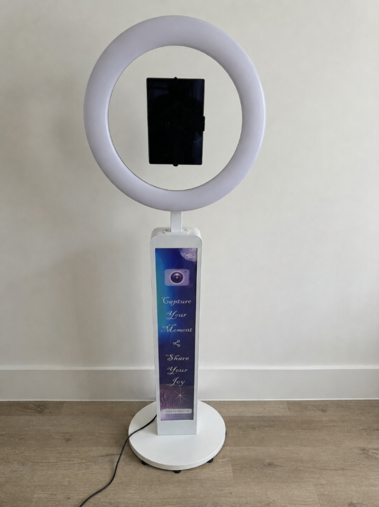 A stylish Selfie Pod for hire designed to capture unforgettable moments 