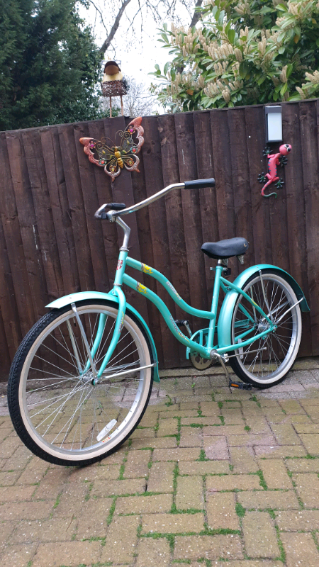 Women's GARNET USA BEACH CRUISER....