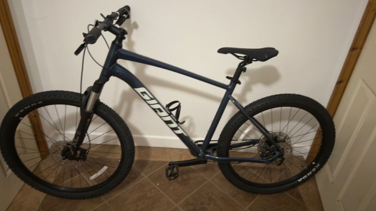 image for Giant Mountain bike for sale 