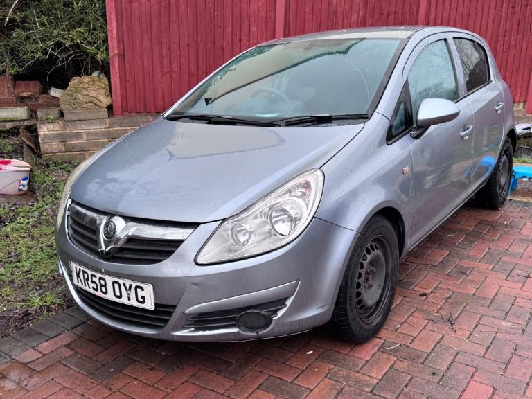 Vauxhall corsa 2008 5 door