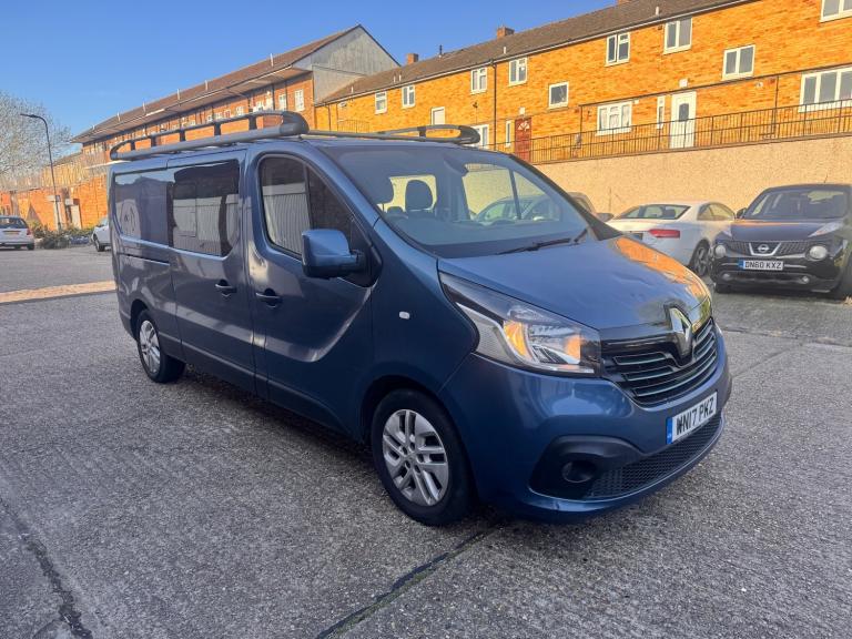 2017 Renault Trafic LL29 ENERGY dCi 125 Sport Nav Crew Van WINDOW VAN Diesel Manual