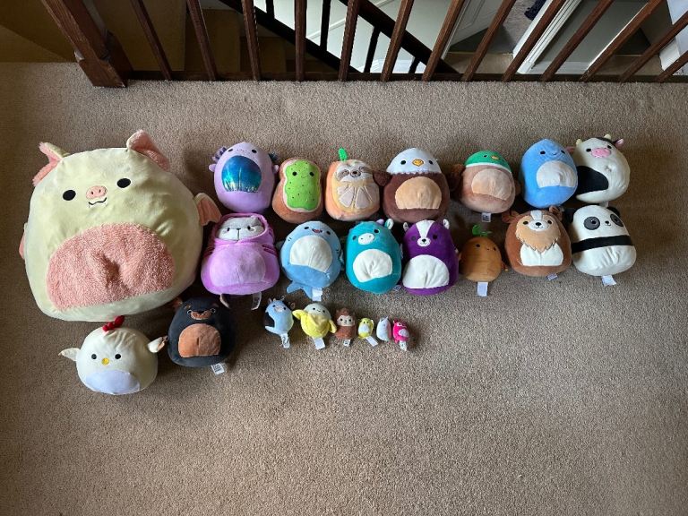 23 Squishmallows, excellent condition, all sizes