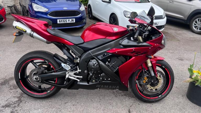 2006 Yamaha R1 YZF R1 (06MY) bike coming in soon full spec to follow  Petrol Manual