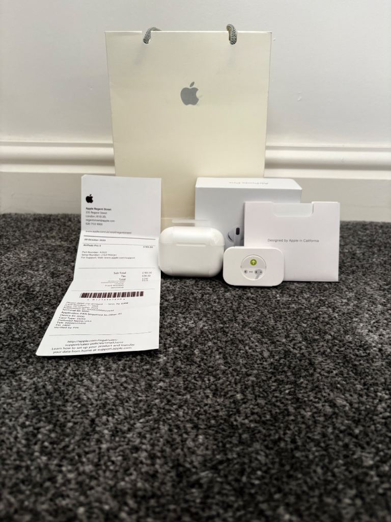 Wireless Earbuds Apple AirPods Pro (2nd Generation) USB-C 🎧
