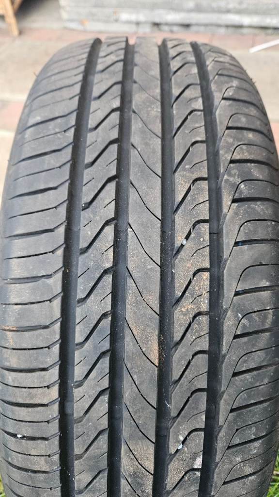 Tyre 205/55 ZR15 