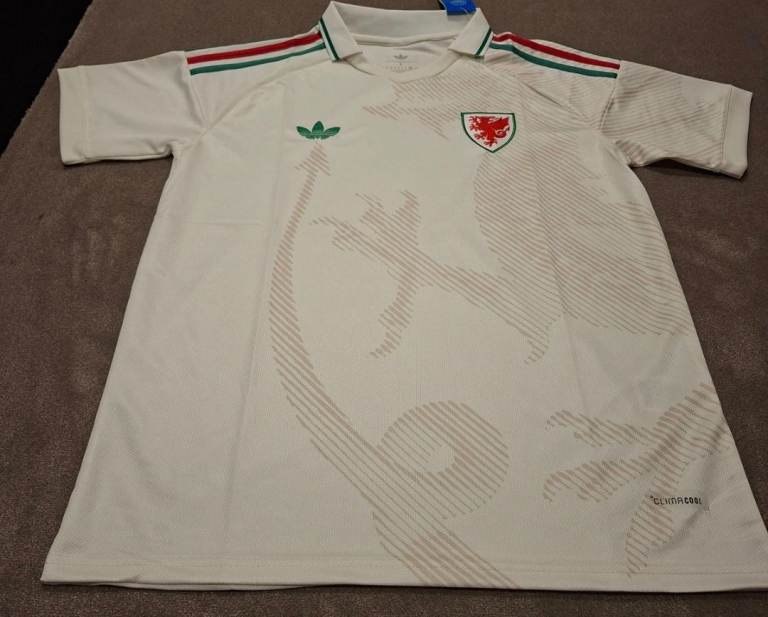 Wales Jersey away 