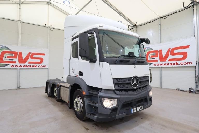 image for 2015 (65 PLATE) Mercedes Benz Actros 2540 6x2 Euro 6 Tractor Units