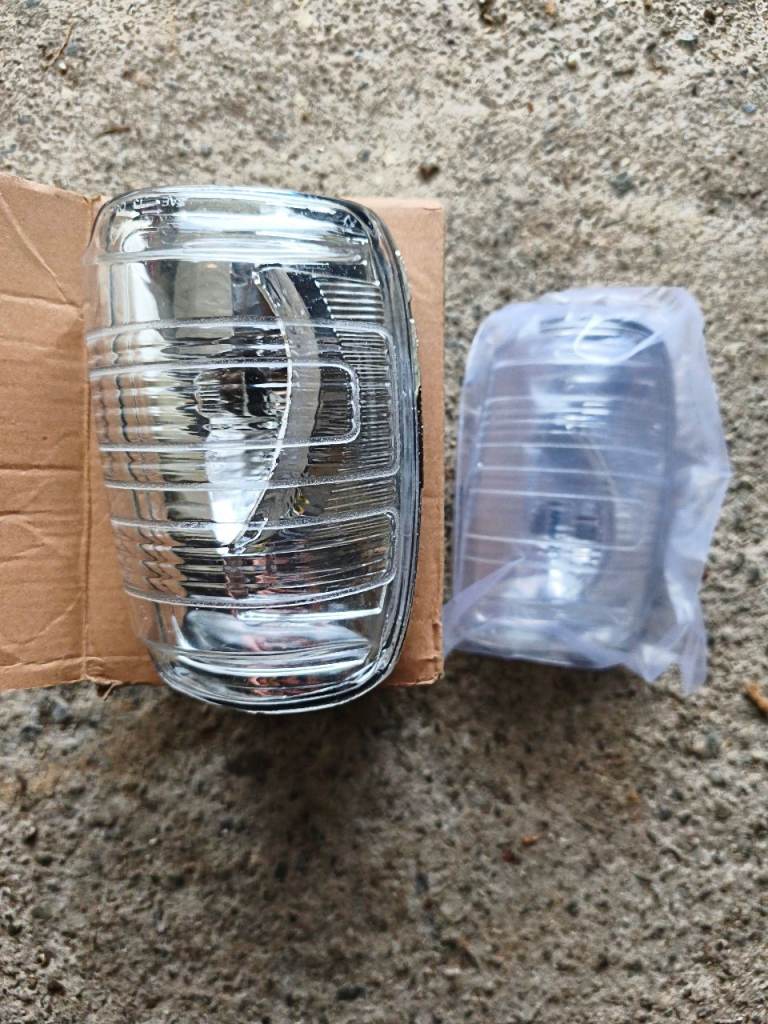 Ford transit Mk8 5w Chrome indicator Case 