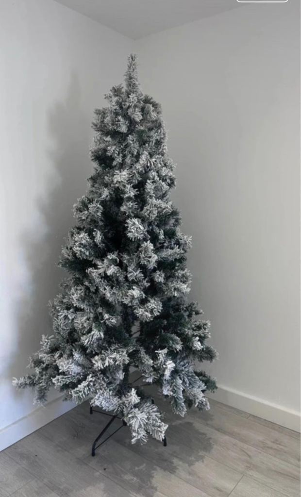 Christmas Tree with Stand – As Good As New