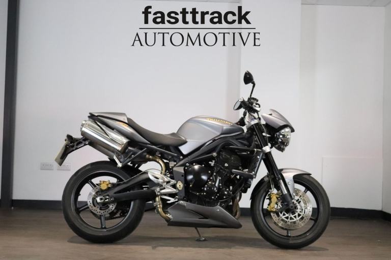 TRIUMPH STREET TRIPLE 675 R 2008/58 