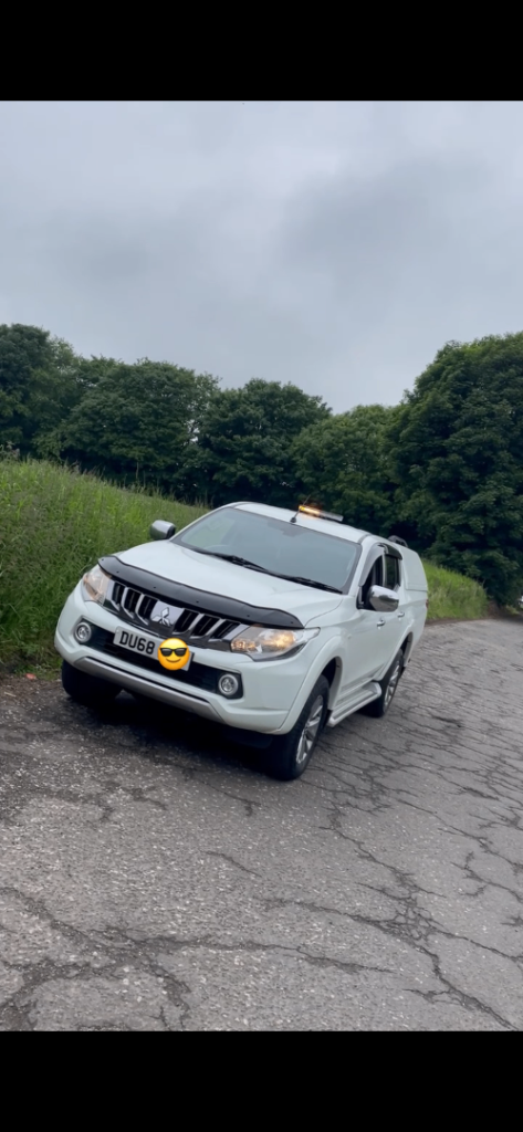 Mitsubishi l200