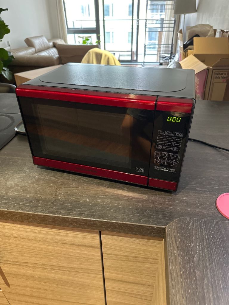 Morphy Richards Red and Black Microwave Oven