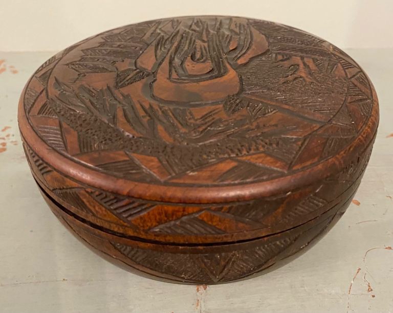VINTAGE ORIENTAL ASIAN CARVED HARDWOOD ROUND BOX STORAGE DECOR