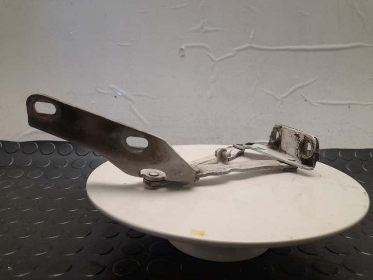 Volkswagen Crafter Bonnet Hinge 2006-2017