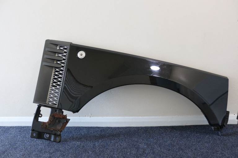 RANGE ROVER VOGUE L322 RIGHT SIDE WING LRC 820 SANTORINI BLACK