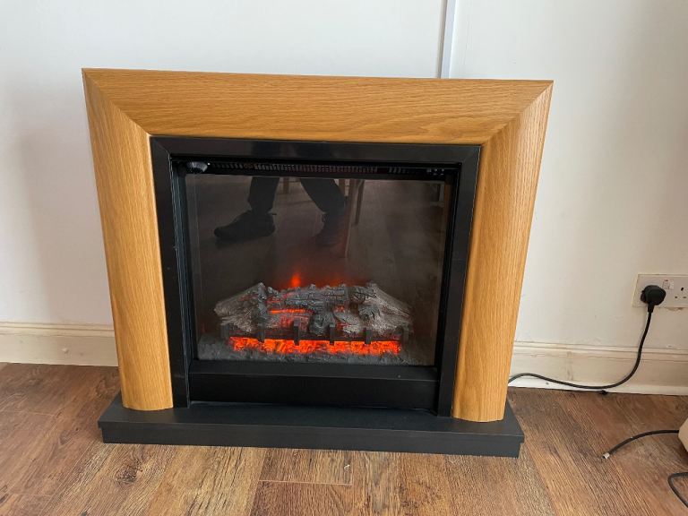 Devonshire Oak Electric Fireplace